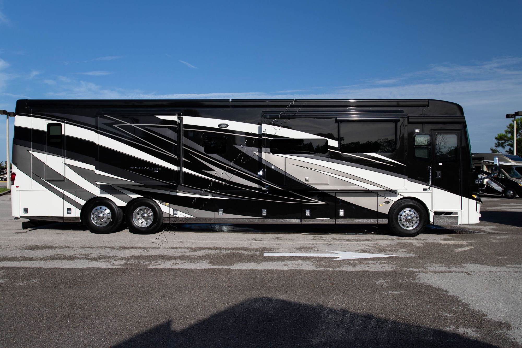 Used 2021 Newmar Mountain Aire 4535 Class A  For Sale