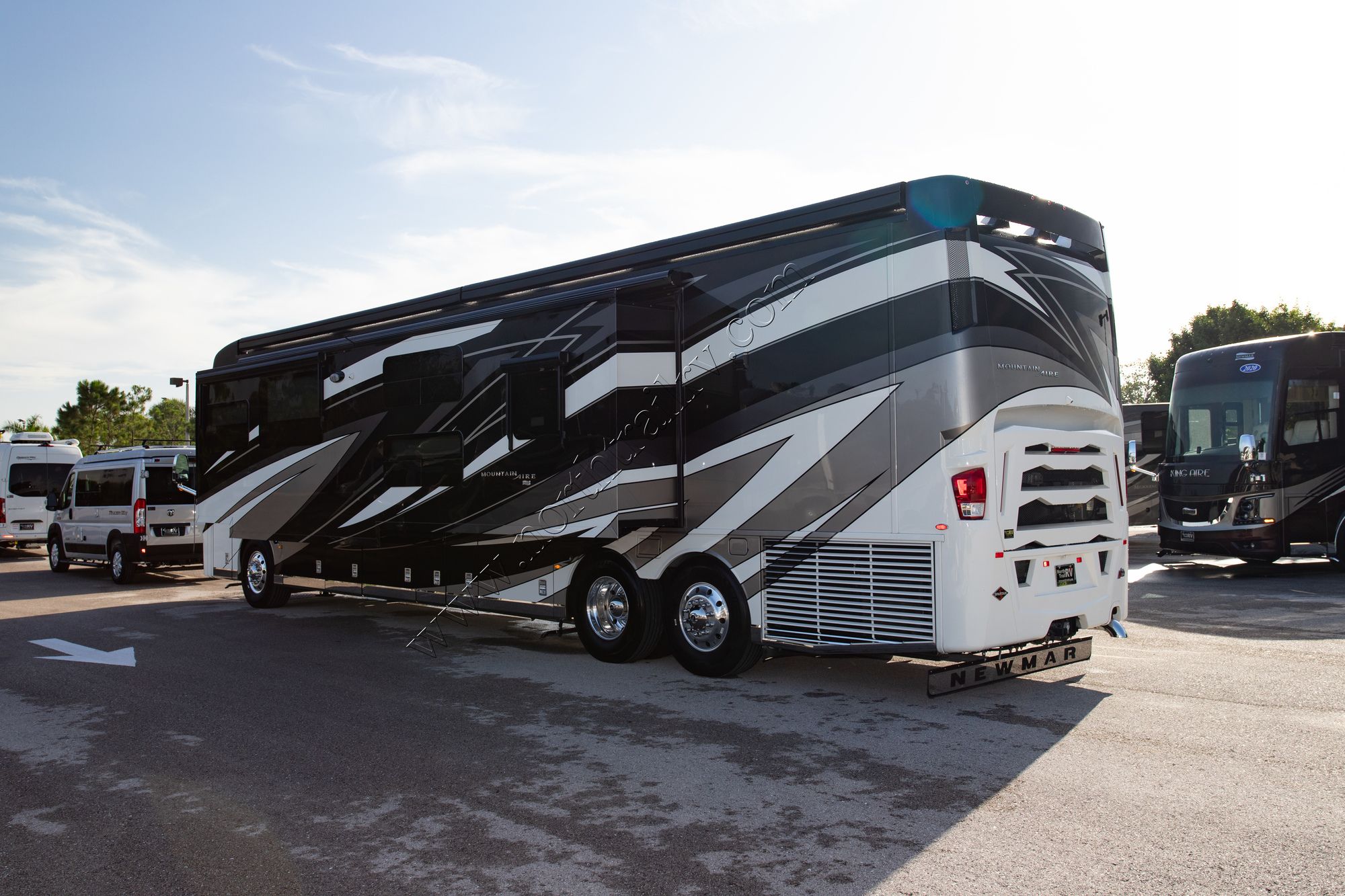 Used 2021 Newmar Mountain Aire 4535 Class A  For Sale