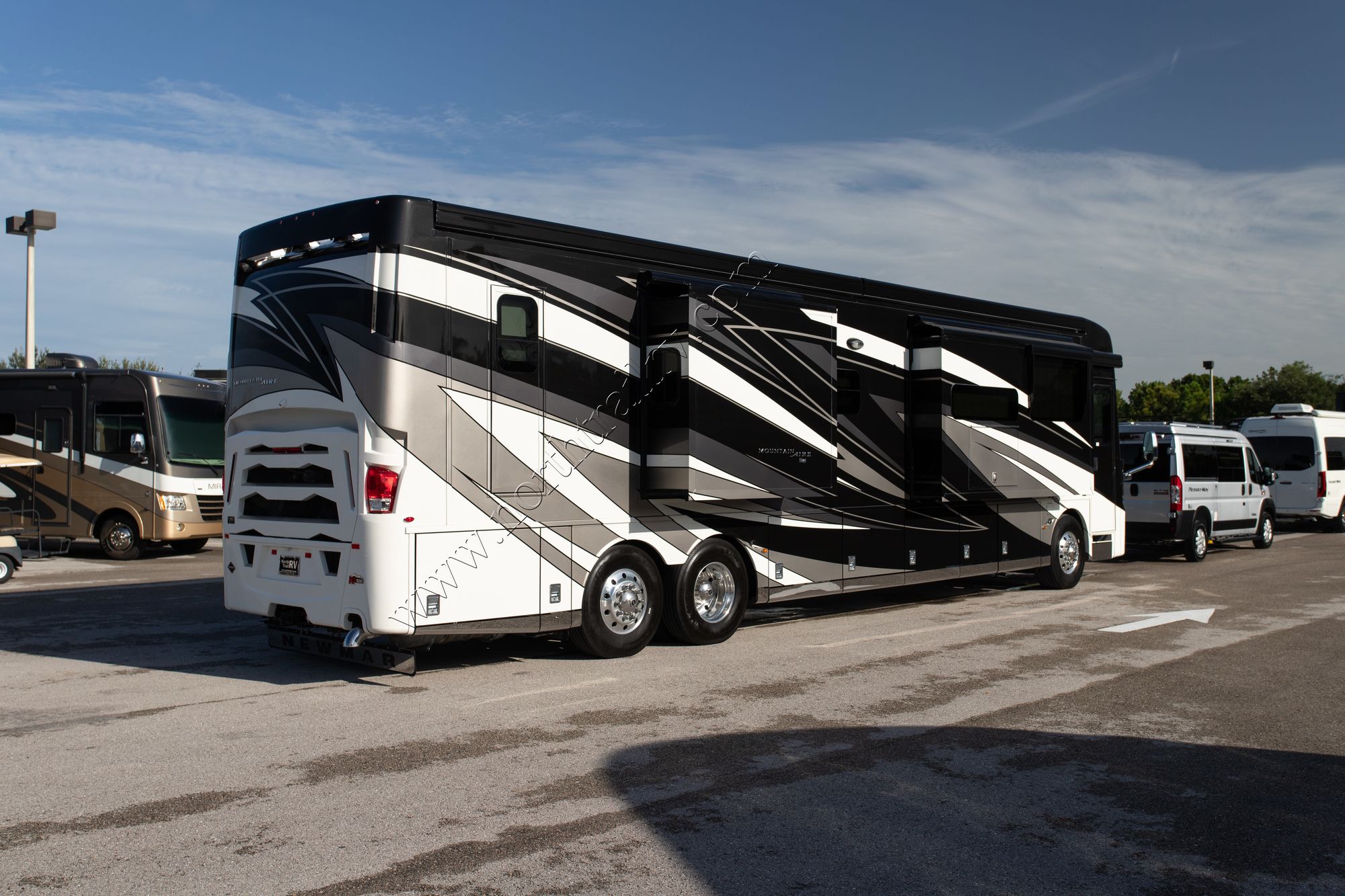 Used 2021 Newmar Mountain Aire 4535 Class A  For Sale