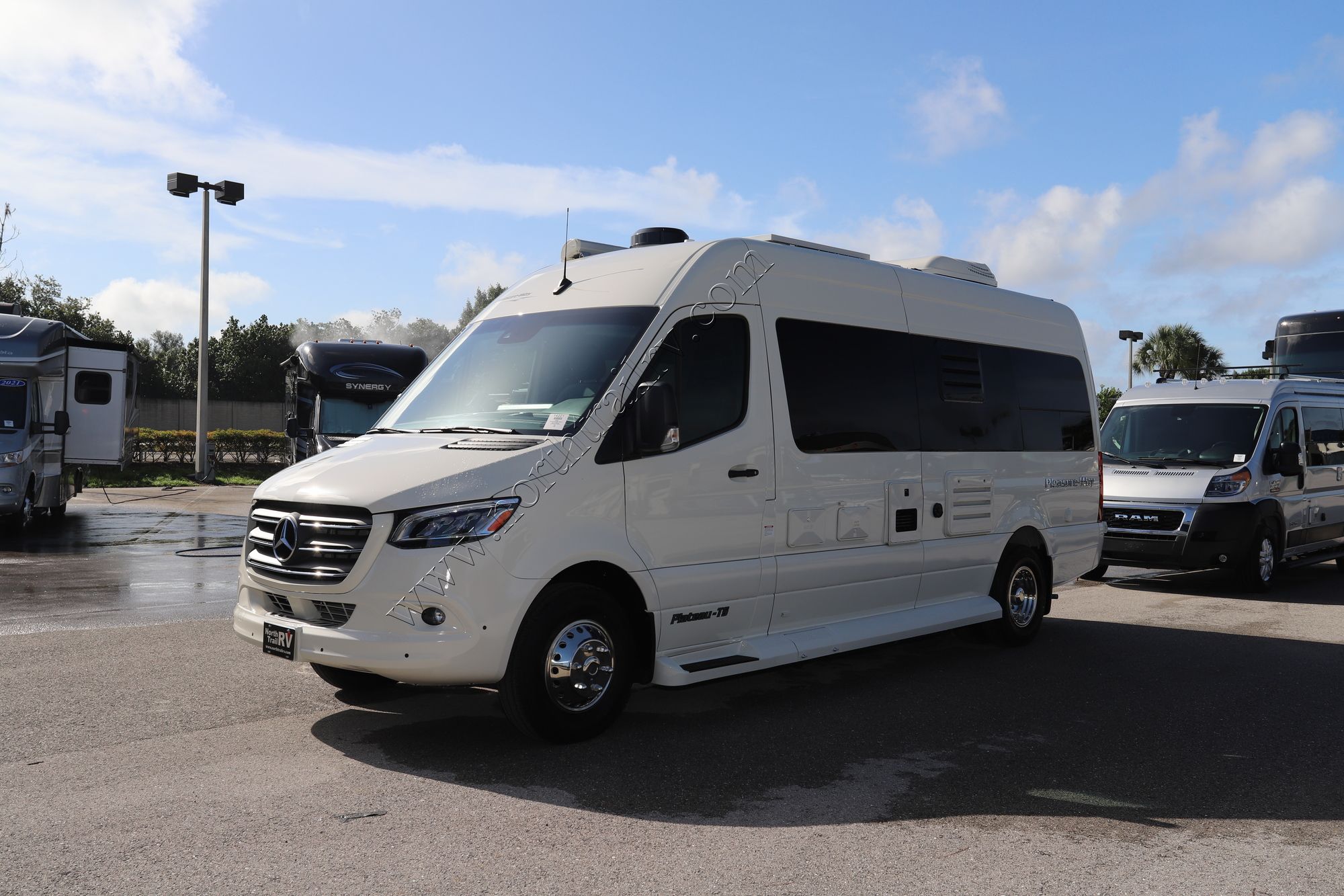 New 2022 Pleasure-Way Plateau TS Class B  For Sale