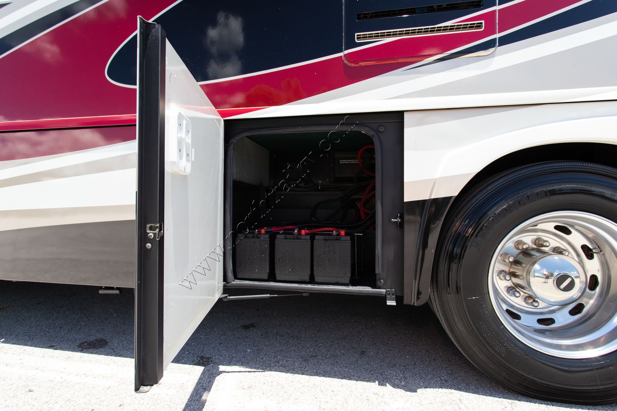 Used 2010 Winnebago Journey Express 34Y Class A  For Sale