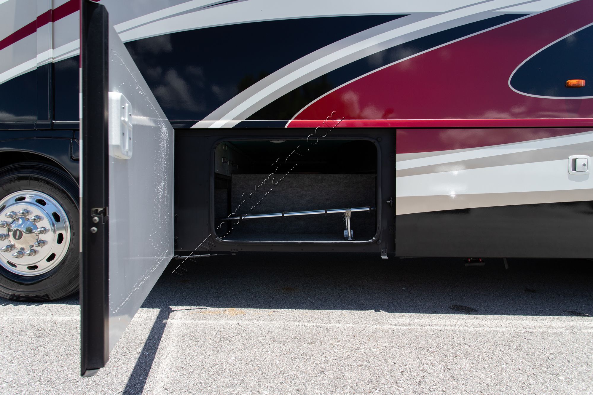 Used 2010 Winnebago Journey Express 34Y Class A  For Sale