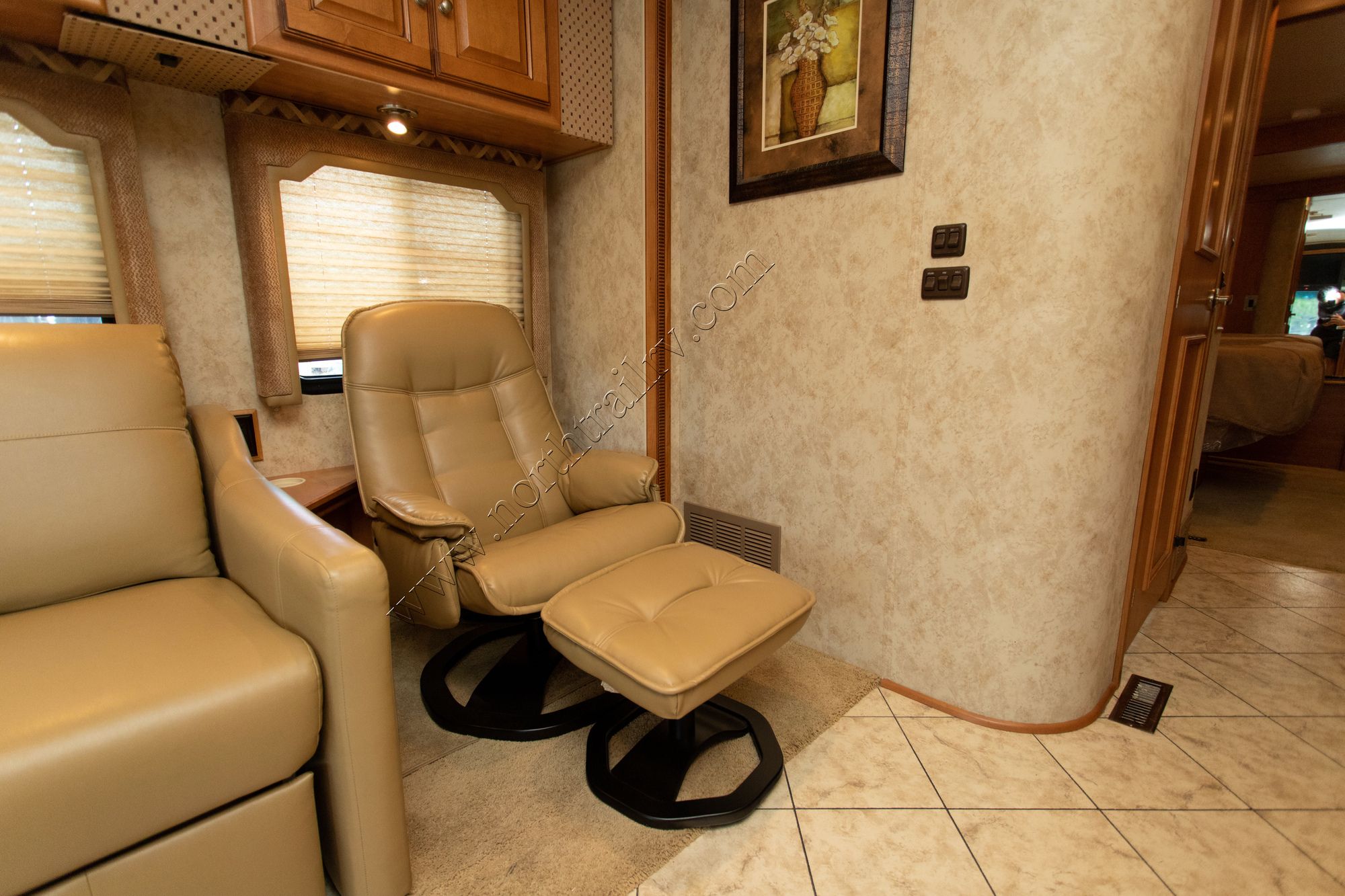 Used 2010 Winnebago Journey Express 34Y Class A  For Sale