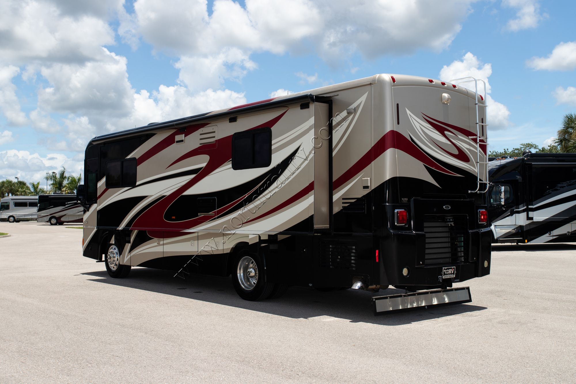 Used 2010 Winnebago Journey Express 34Y Class A  For Sale