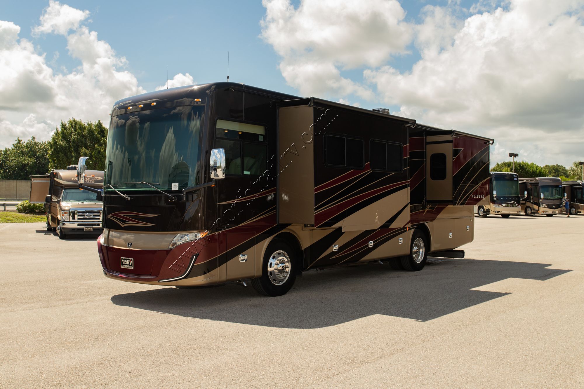 Used 2020 Tiffin Motor Homes Allegro Red 33AA Class A  For Sale