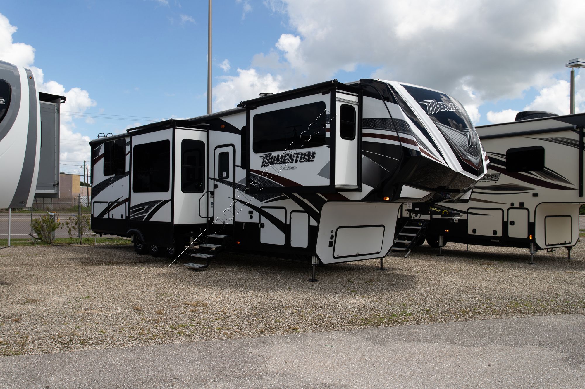 Used 2018 Grand Design Momentum 376TH Fifth Wheel  For Sale