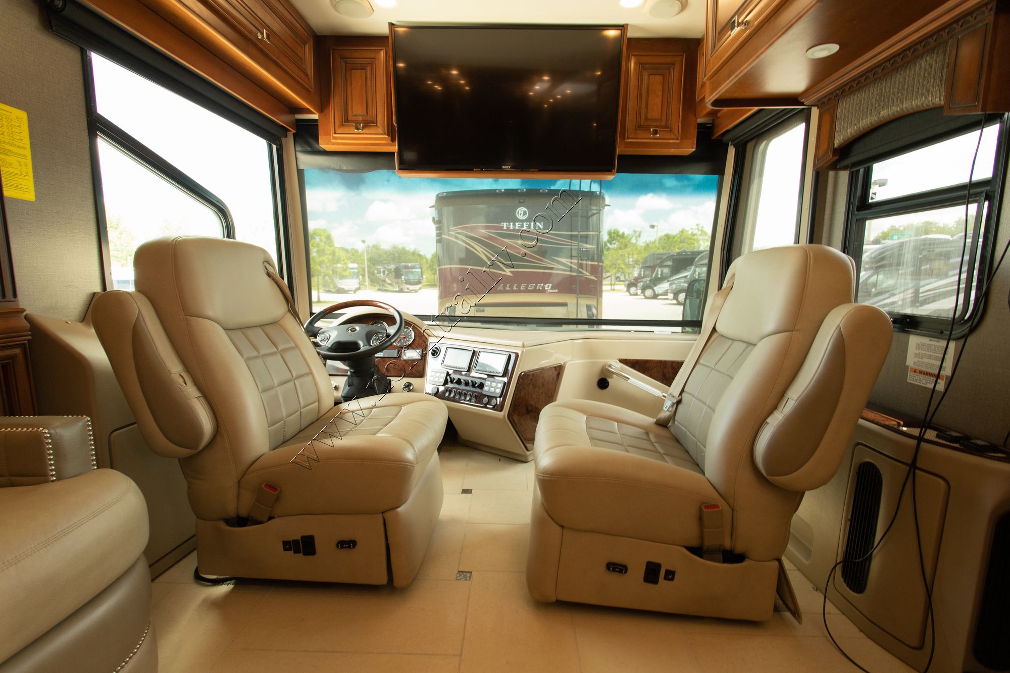 Used 2016 Monaco Dynasty 45P Class A  For Sale