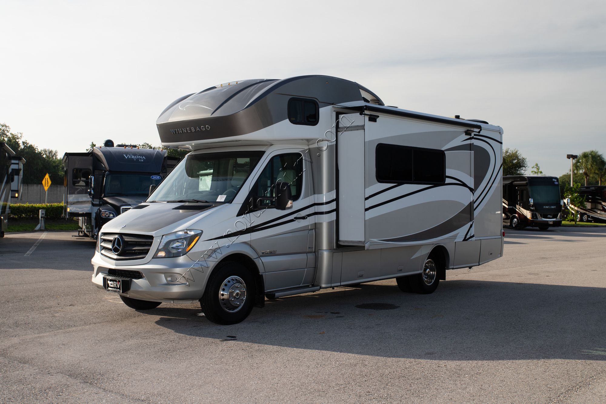 Used 2016 Winnebago View 24J Class C  For Sale