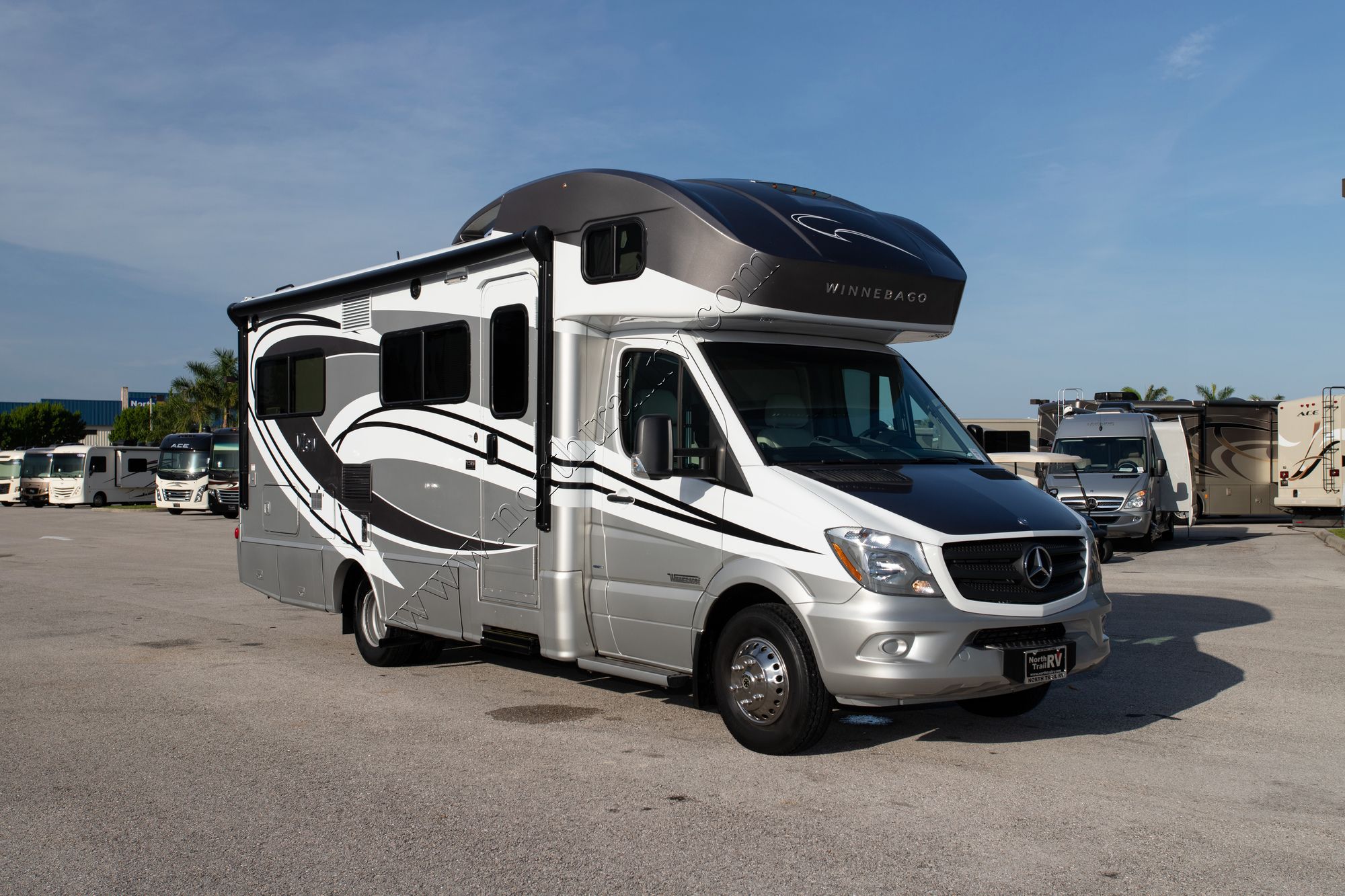 Used 2016 Winnebago View 24J Class C  For Sale