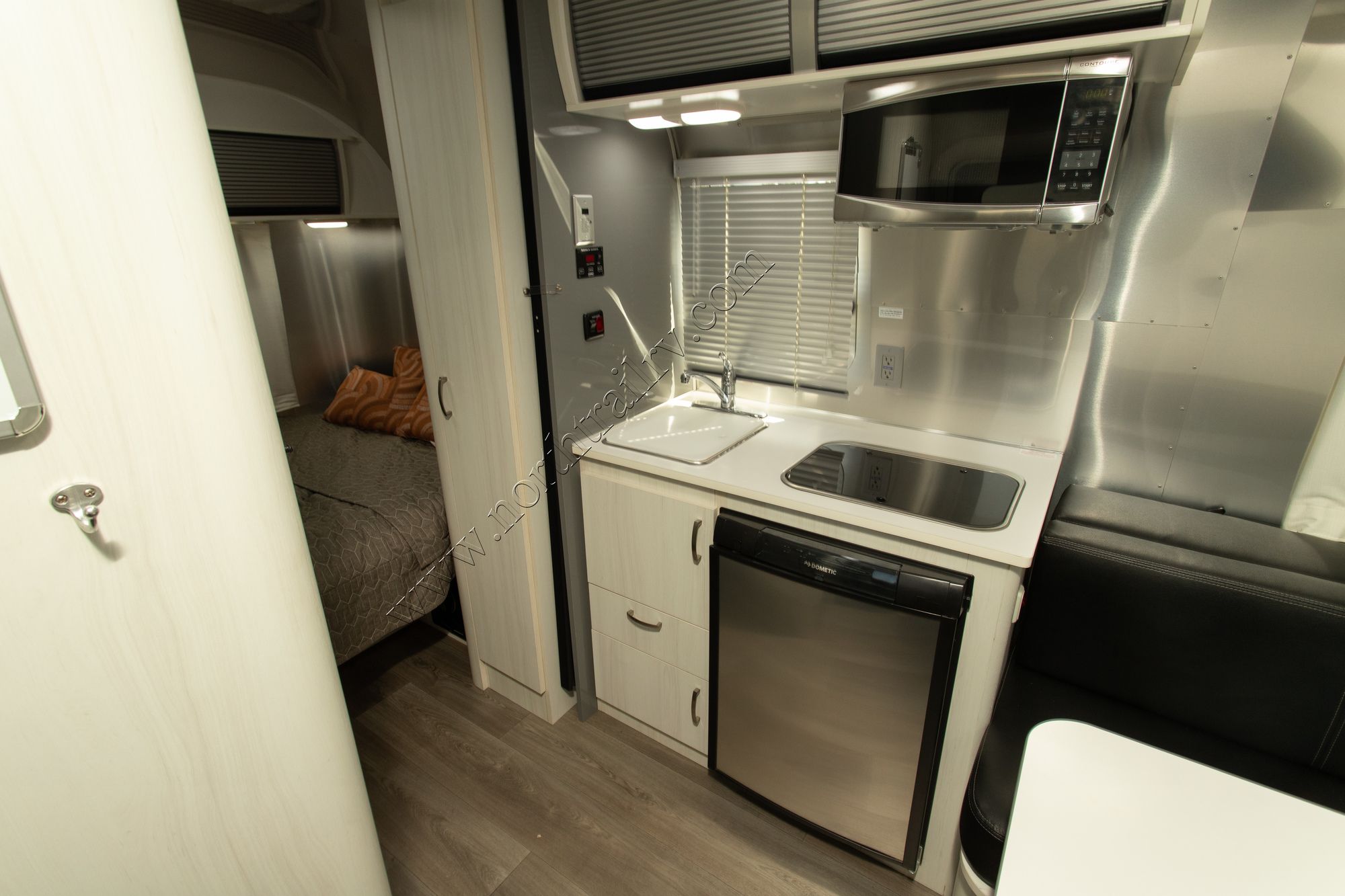 Used 2018 Airstream Sport 16RB Travel Trailer  For Sale