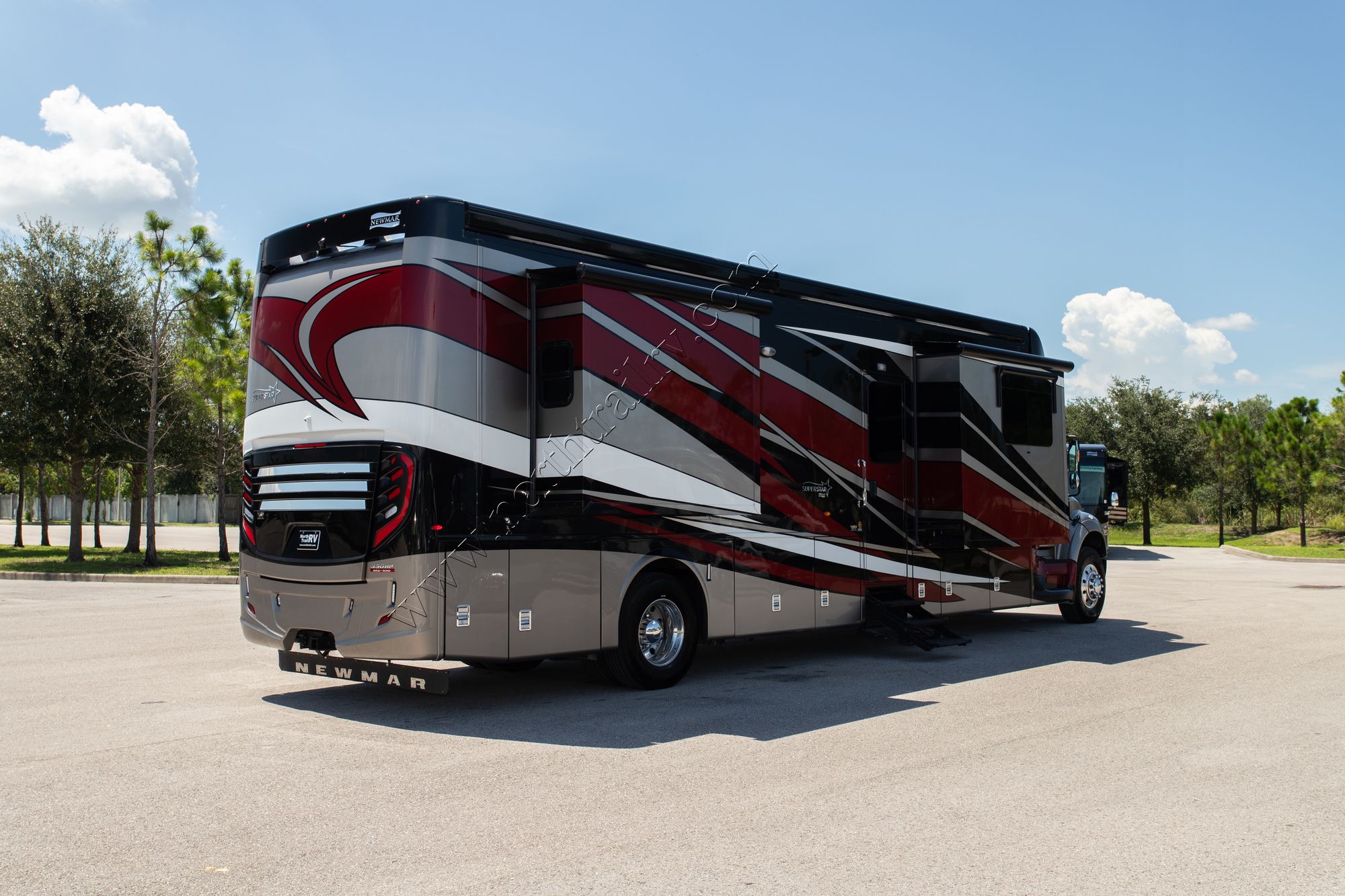 New 2021 Newmar Super Star 4061 Super C  For Sale