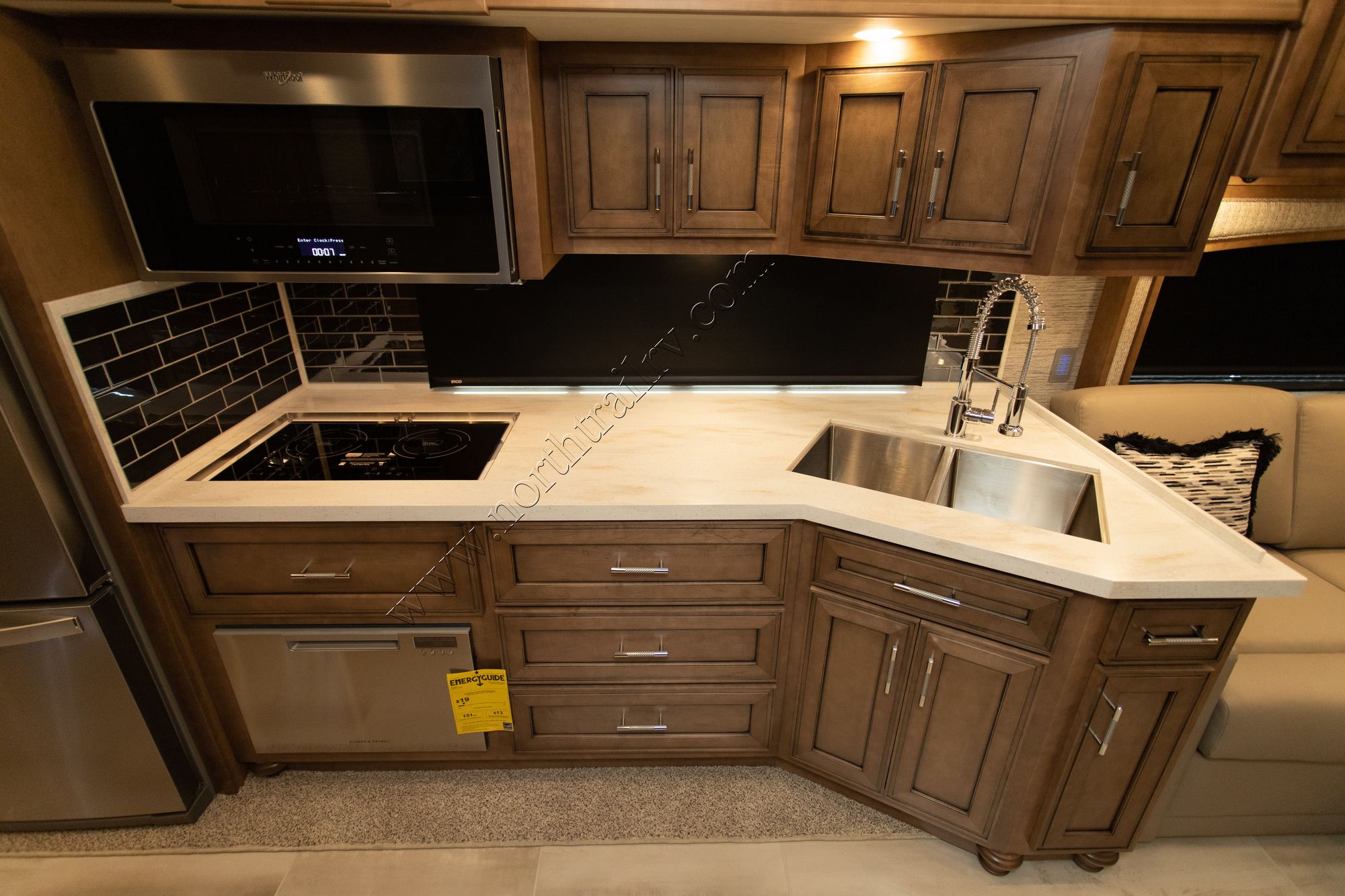 New 2021 Newmar Super Star 4061 Super C  For Sale