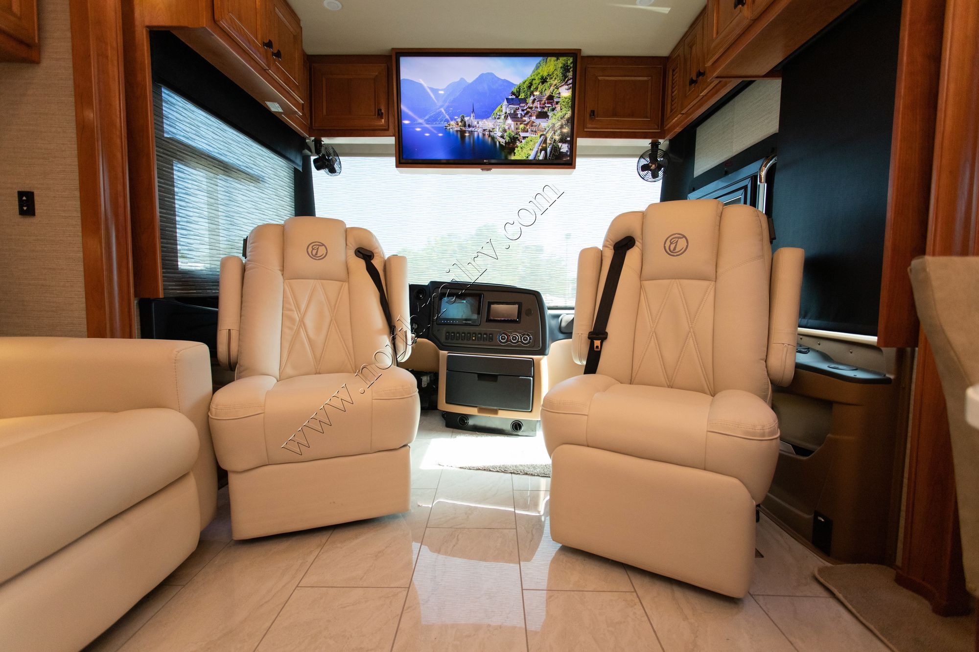 New 2021 Tiffin Motor Homes Allegro Bus 35CP Class A  For Sale