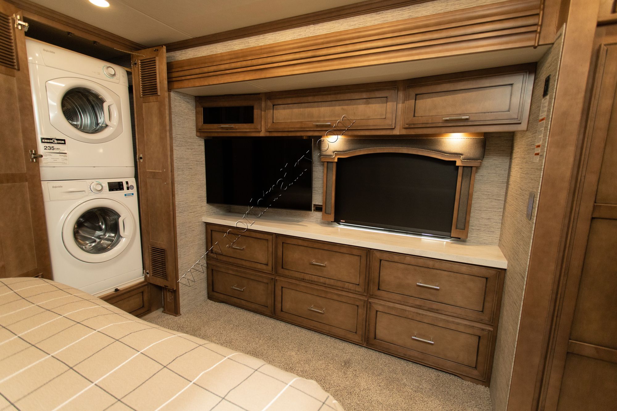 New 2021 Newmar Super Star 4061 Super C  For Sale