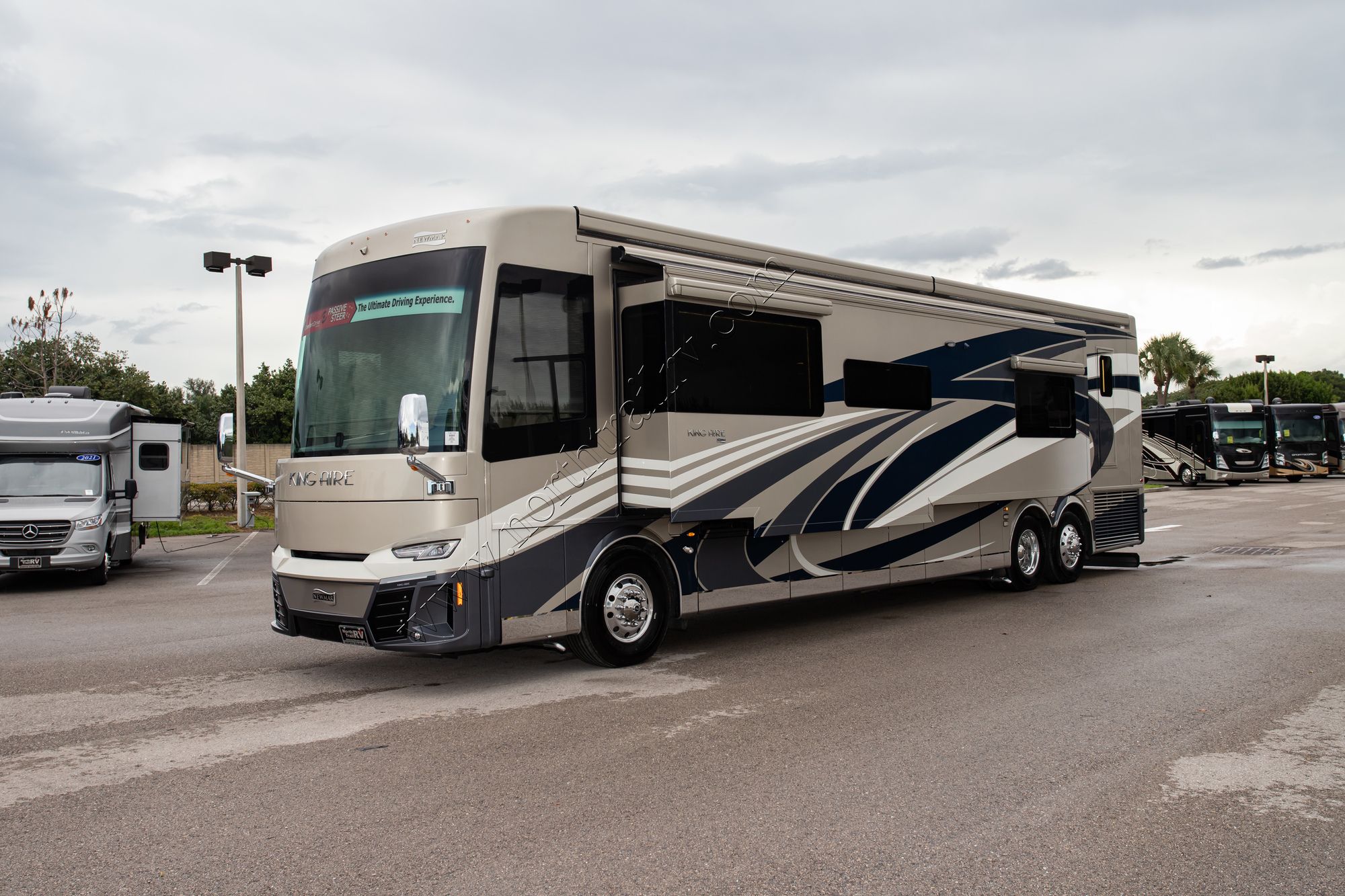 New 2022 Newmar King Aire 4533 Class A  For Sale
