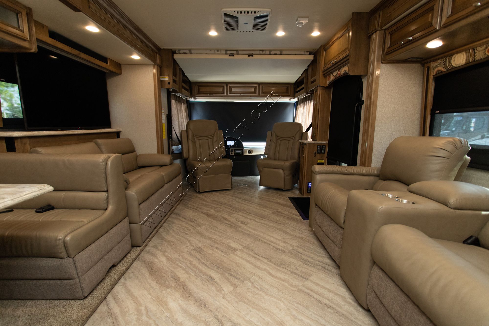 Used 2019 Fleetwood Pace Arrow 35QS Class A  For Sale