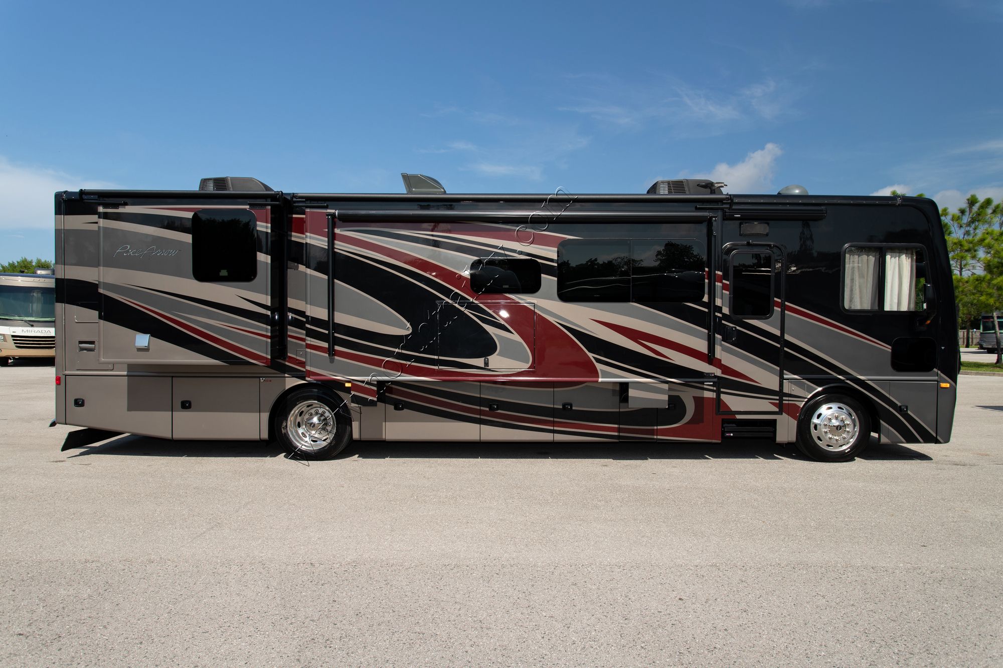 Used 2019 Fleetwood Pace Arrow 35QS Class A  For Sale