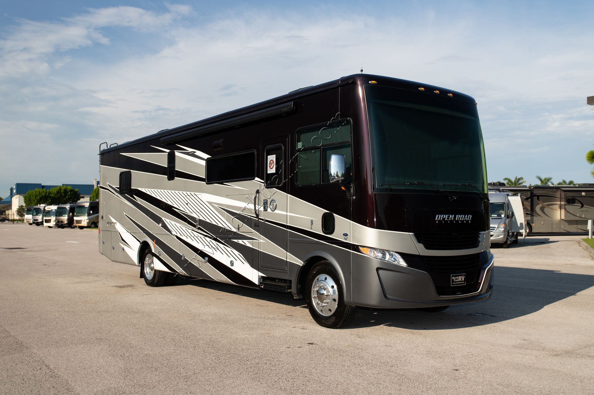 New 2022 Tiffin Motor Homes Allegro 36LA Class A  For Sale