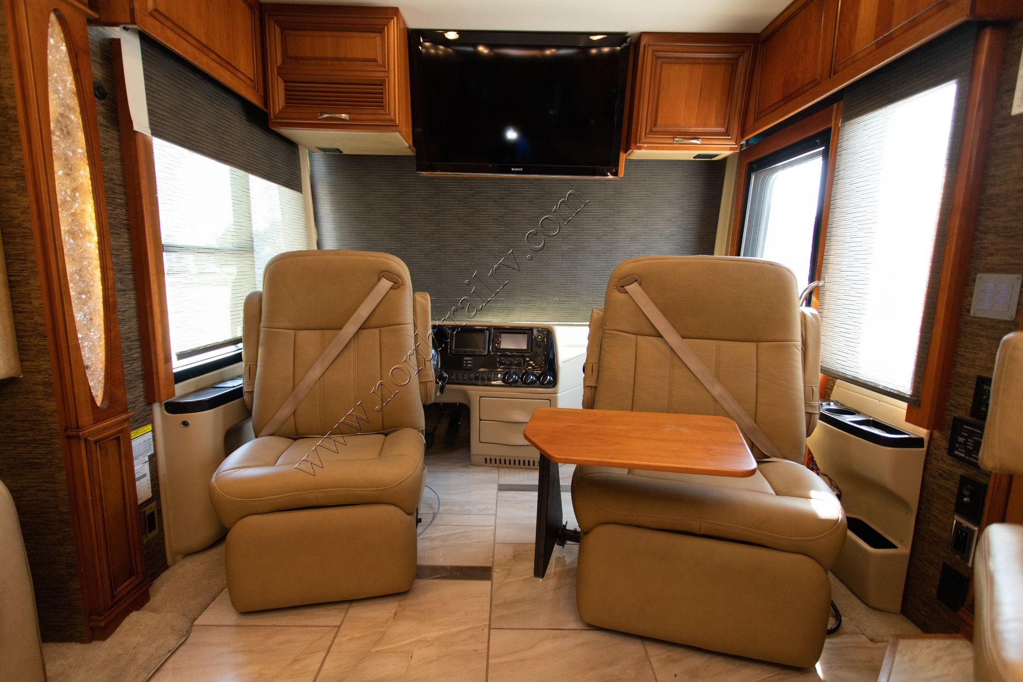 Used 2014 Newmar Mountain Aire 4369 Class A  For Sale