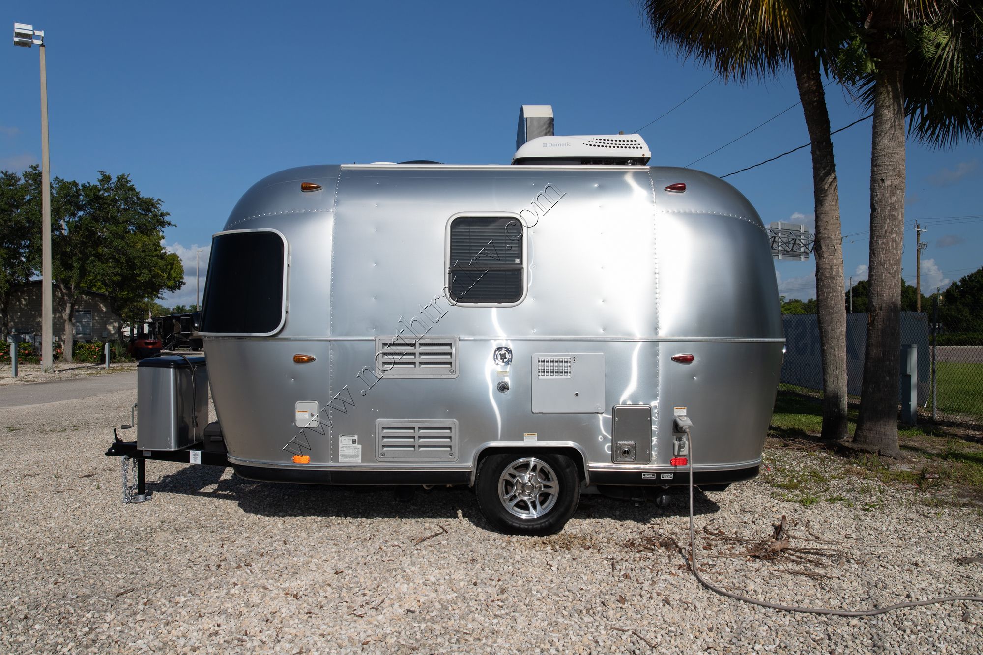 Used 2017 Airstream Bambi 16RB Travel Trailer  For Sale