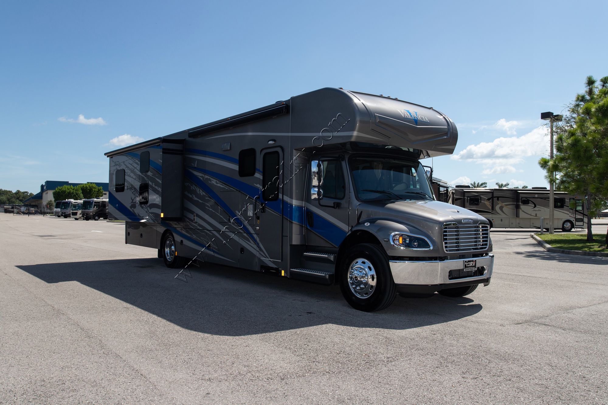 New 2022 Renegade Rv Valencia 38BB Super C  For Sale