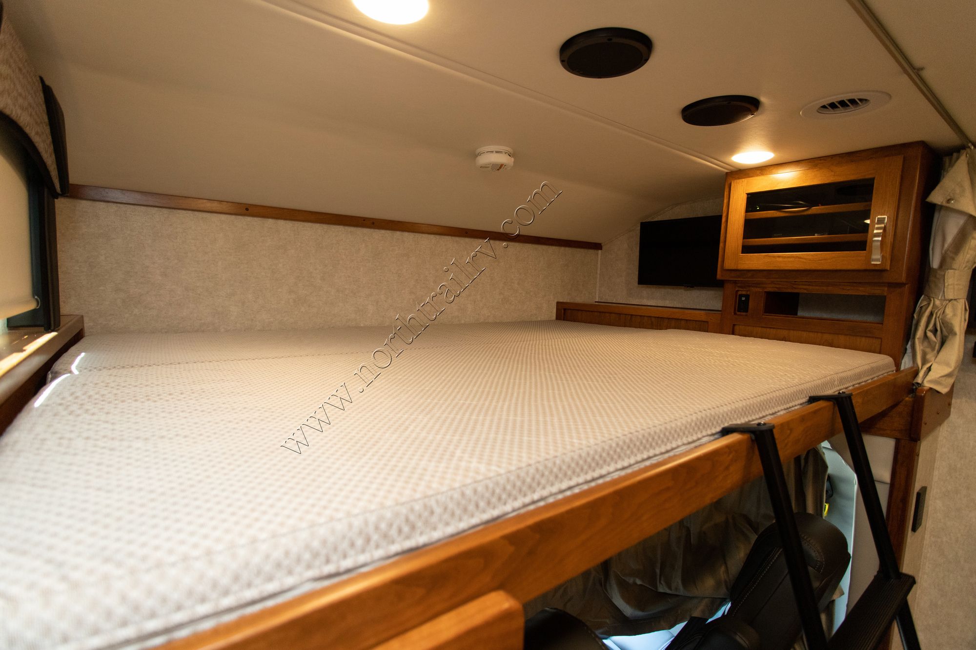 New 2022 Renegade Rv Valencia 38BB Super C  For Sale