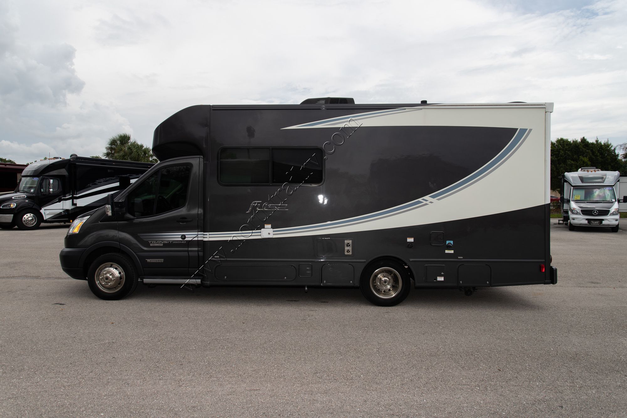 Used 2018 Winnebago Fuse 23T Class C  For Sale