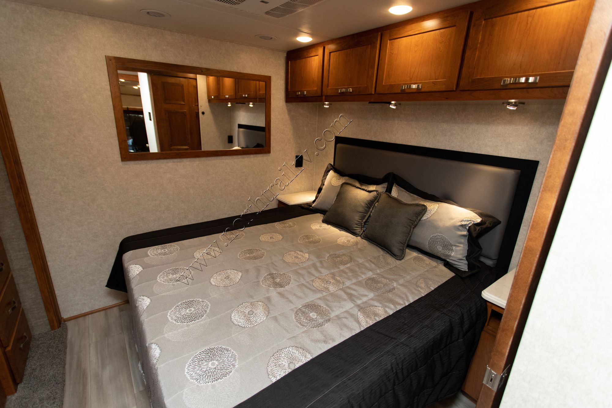 New 2022 Renegade Rv Valencia 38BB Super C  For Sale