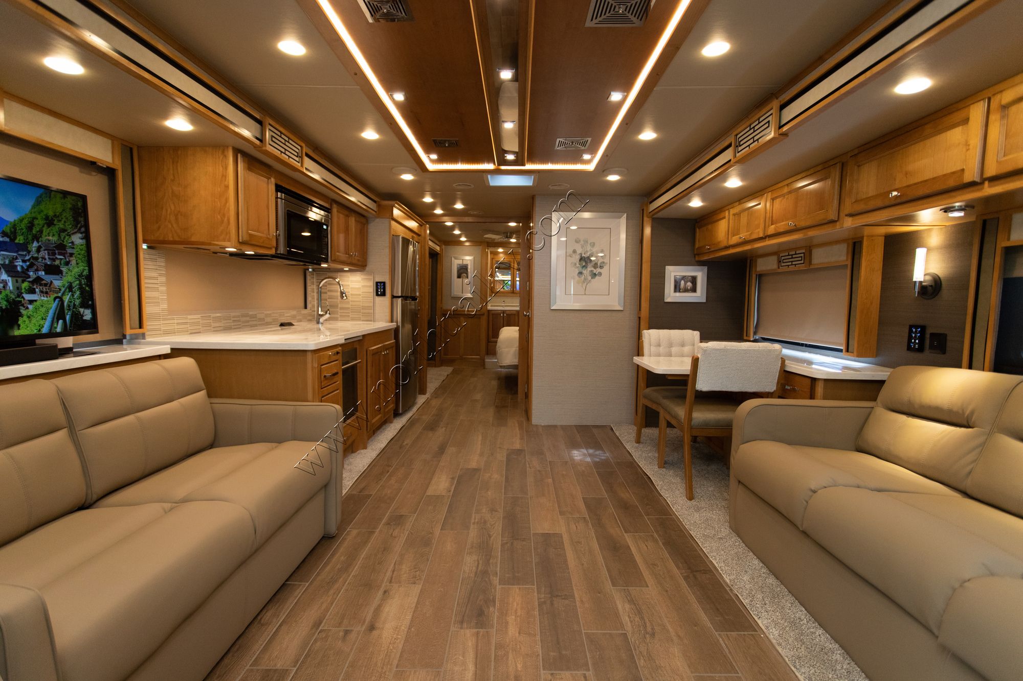 New 2021 Tiffin Motor Homes Allegro Red 37BA Class A  For Sale