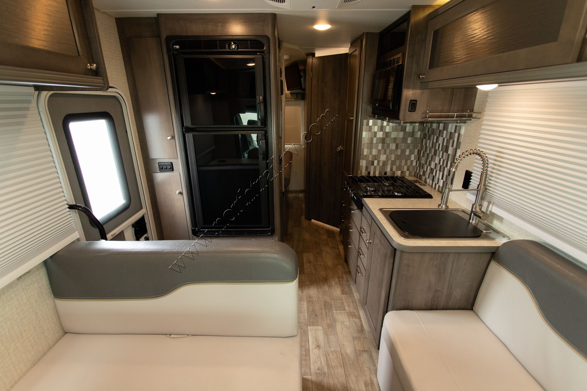 Used 2018 Winnebago Fuse 23T Class C  For Sale