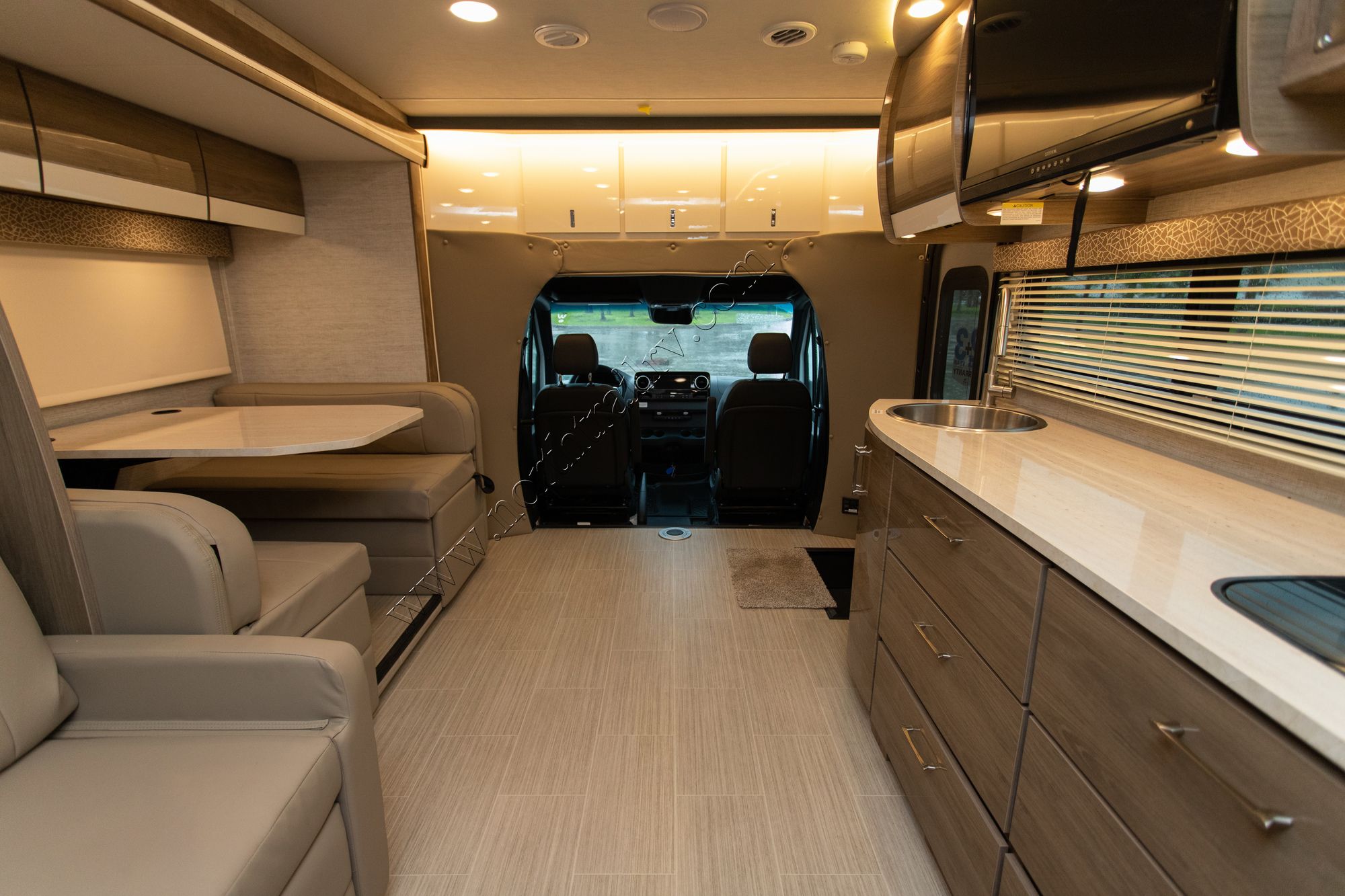 New 2021 Jayco Melbourne Prestige 24RP Class C  For Sale