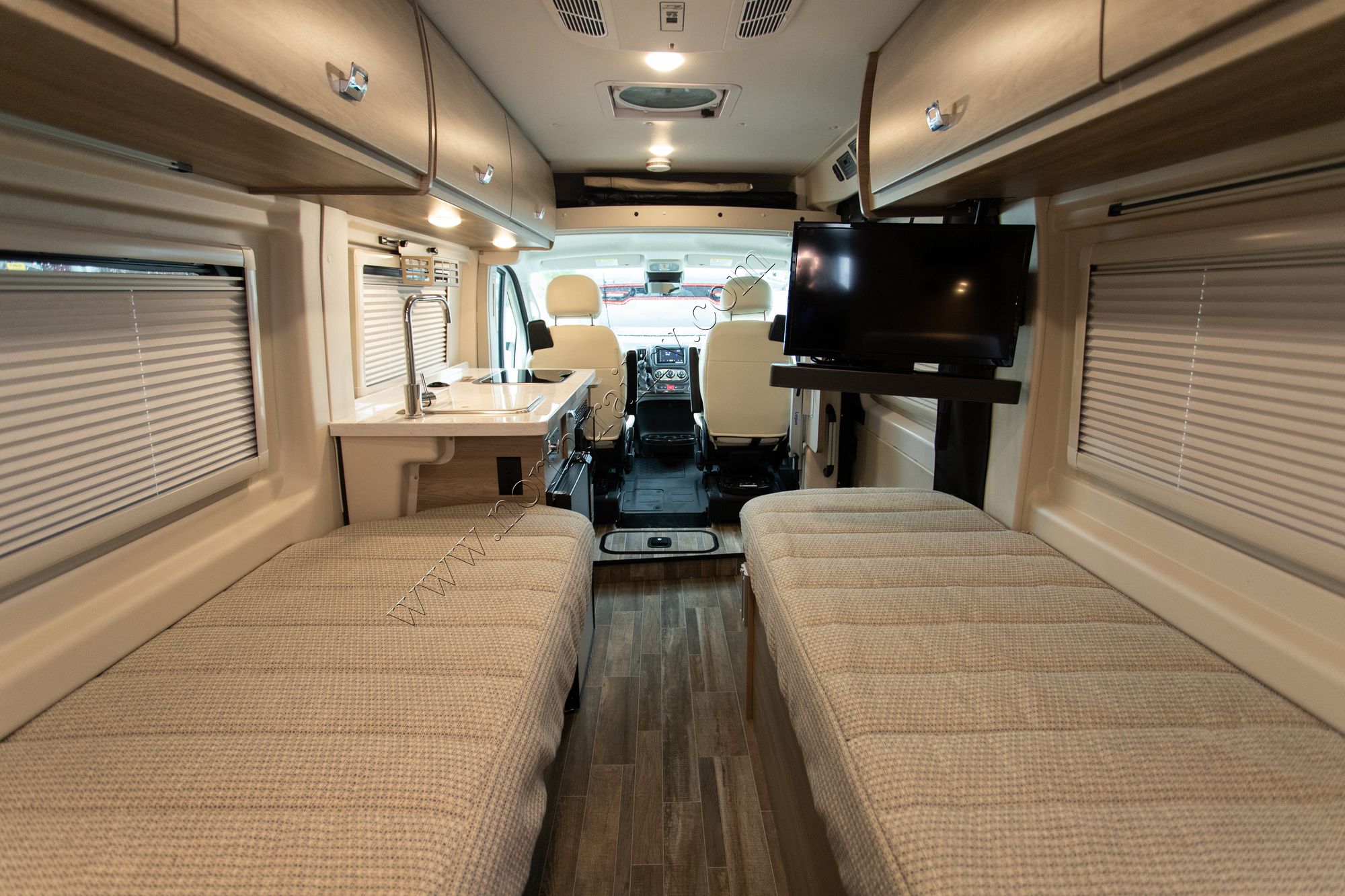 New 2022 Winnebago Travato 259K Class B  For Sale