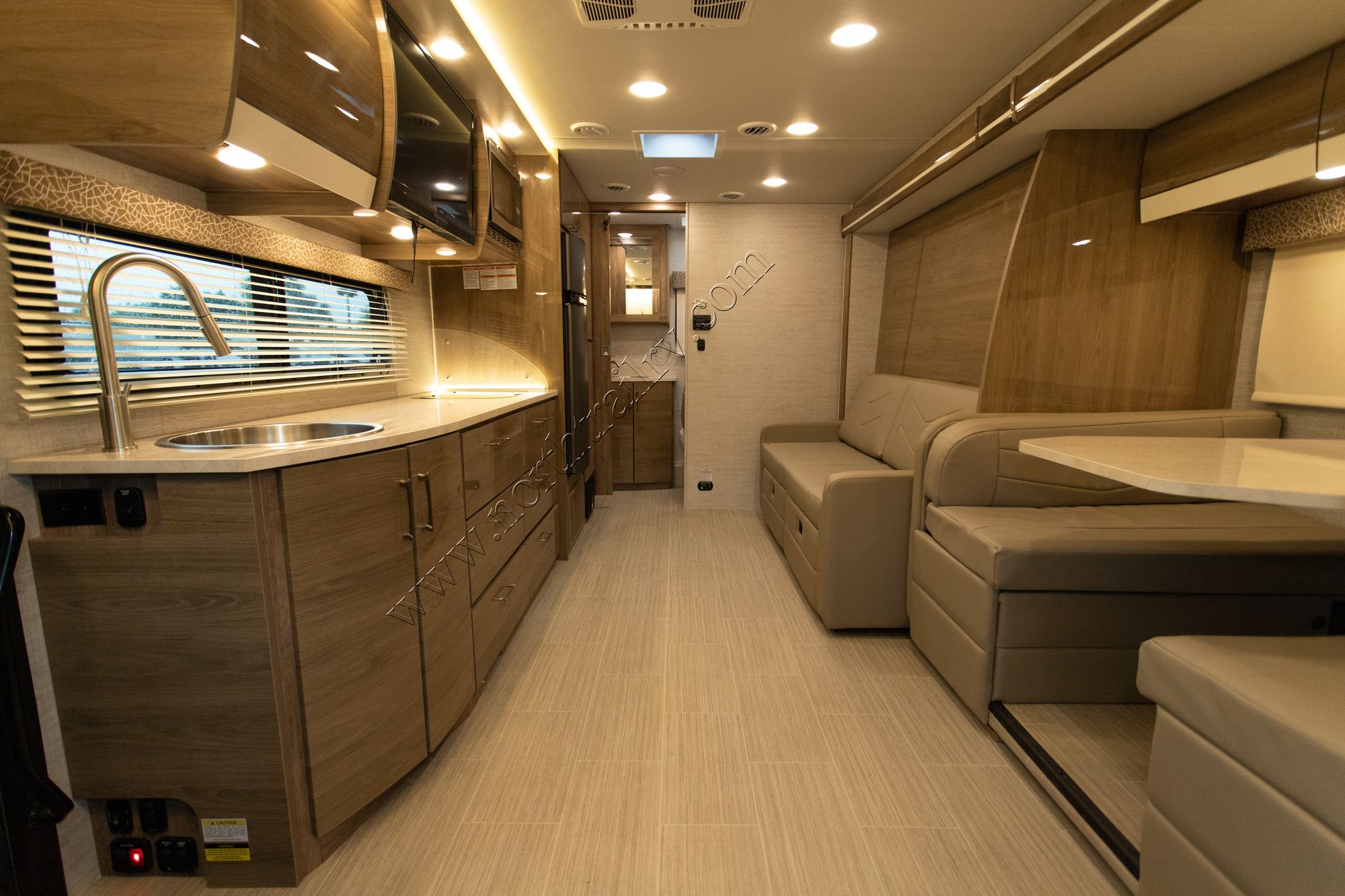 New 2021 Jayco Melbourne Prestige 24RP Class C  For Sale