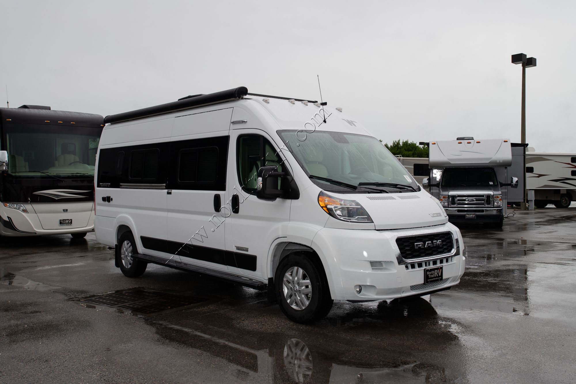 New 2022 Winnebago Travato 259K Class B  For Sale