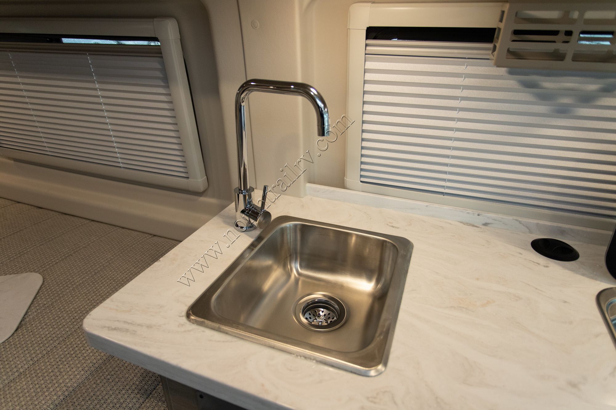 New 2022 Winnebago Travato 259K Class B  For Sale