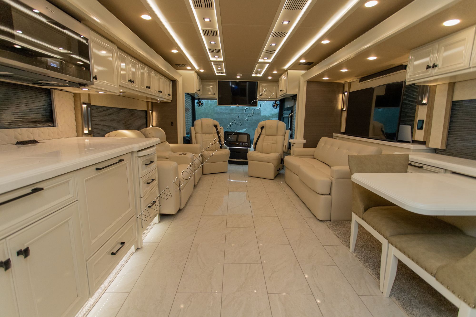 New 2022 Tiffin Motor Homes Allegro Bus 45OPP Class A  For Sale