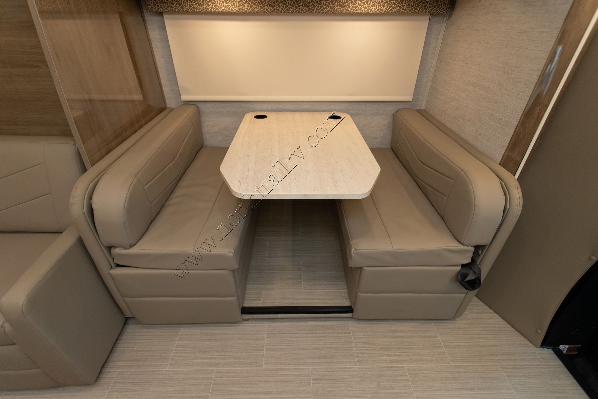 New 2021 Jayco Melbourne Prestige 24RP Class C  For Sale