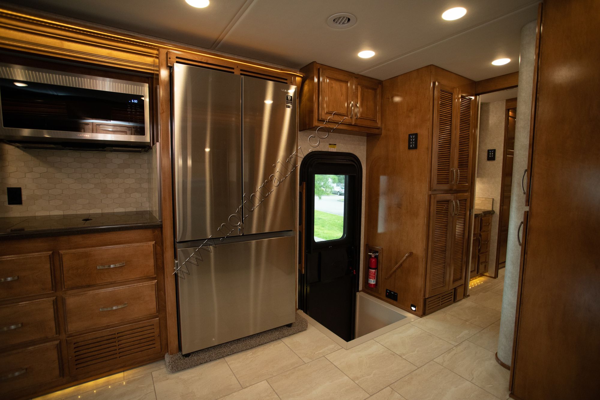 New 2022 Renegade Rv Verona Le 38LDG Super C  For Sale