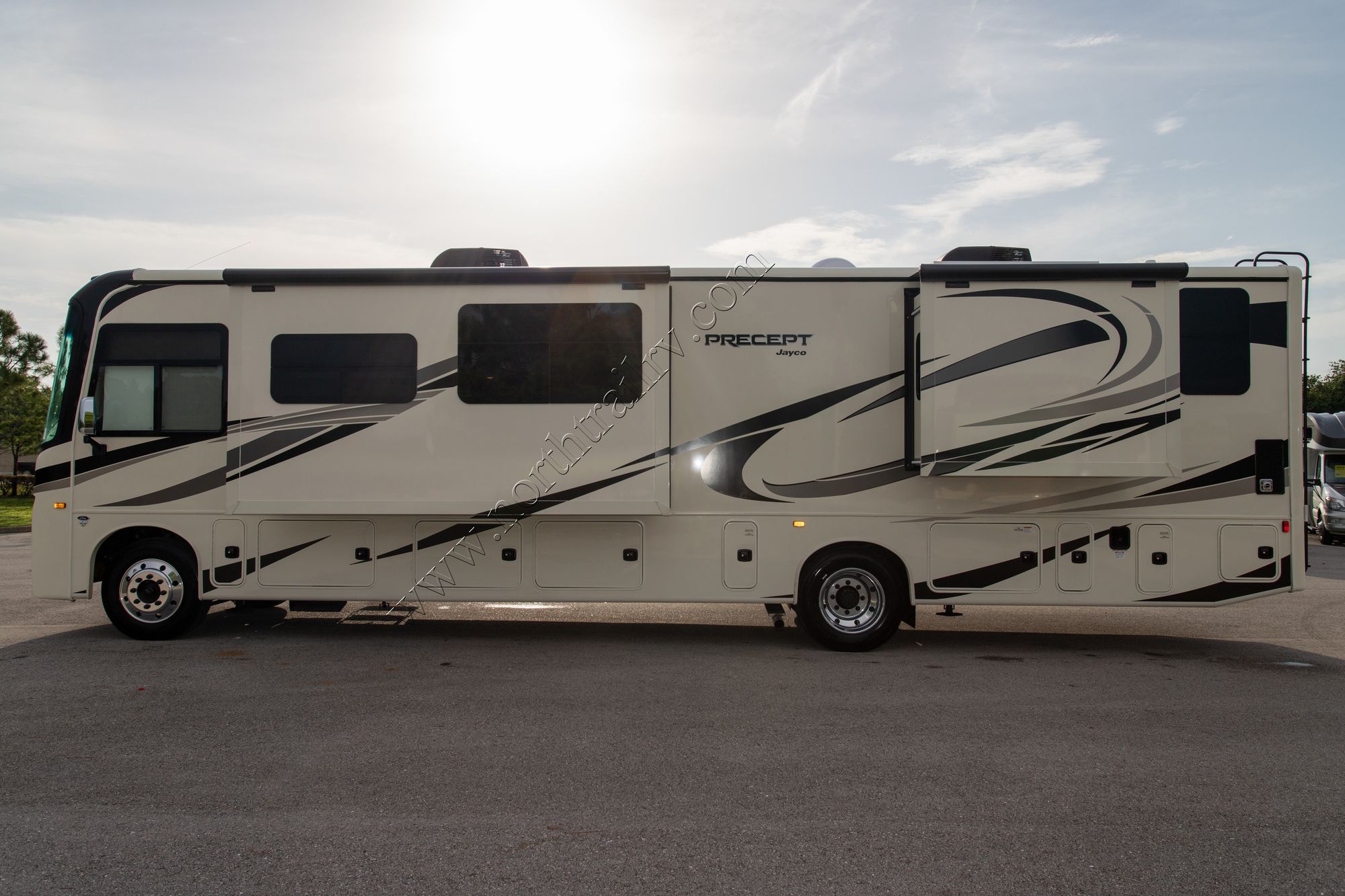 New 2022 Jayco Precept 36A Class A  For Sale