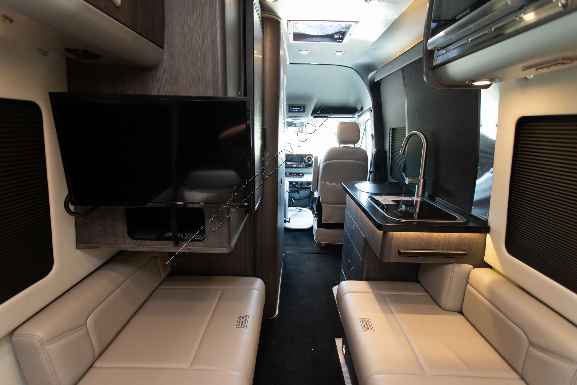 New 2021 Airstream Interstate 19 4X4 Class B  For Sale