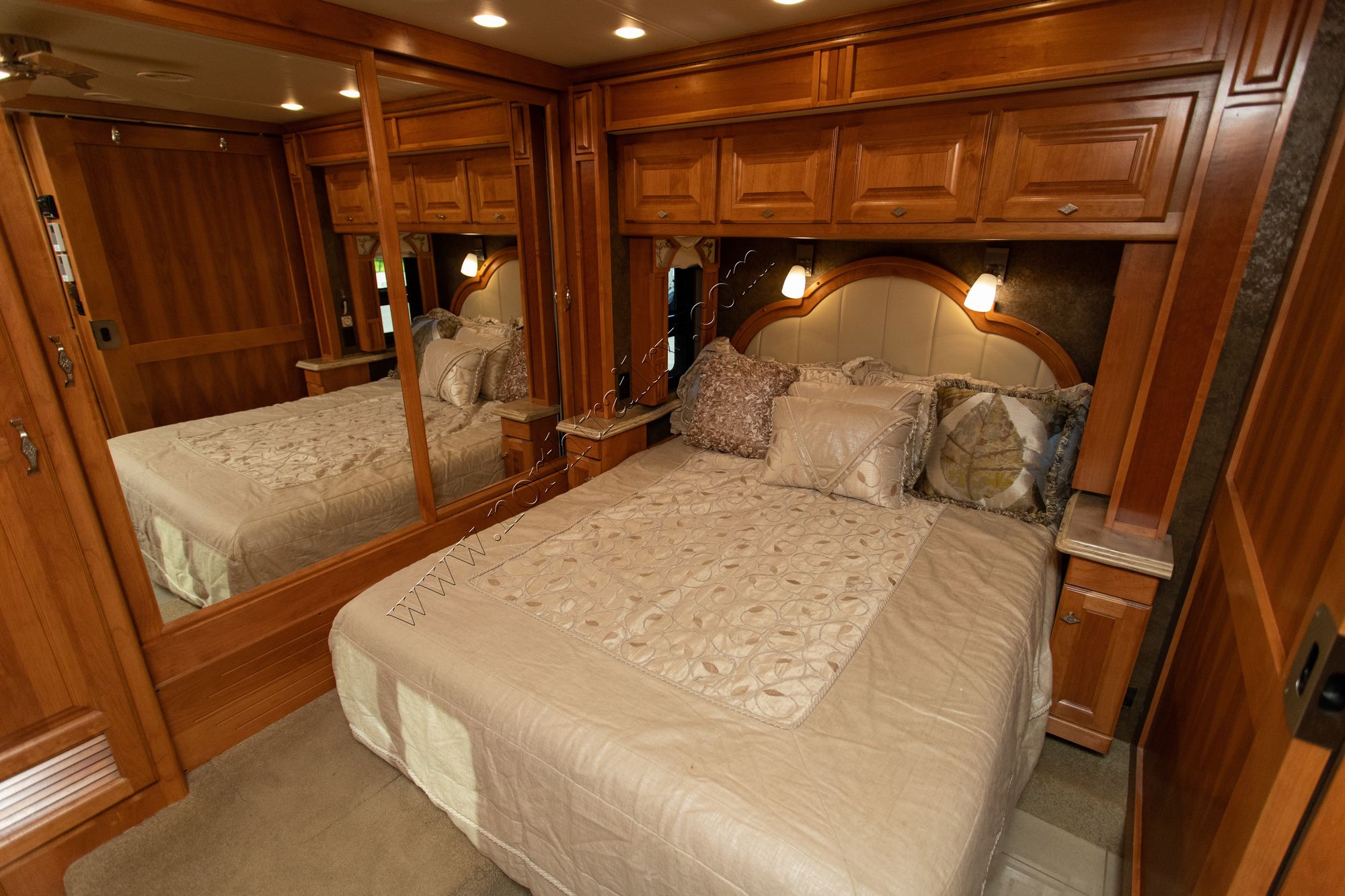 Used 2014 Tiffin Motor Homes Phaeton 36GH Class A  For Sale