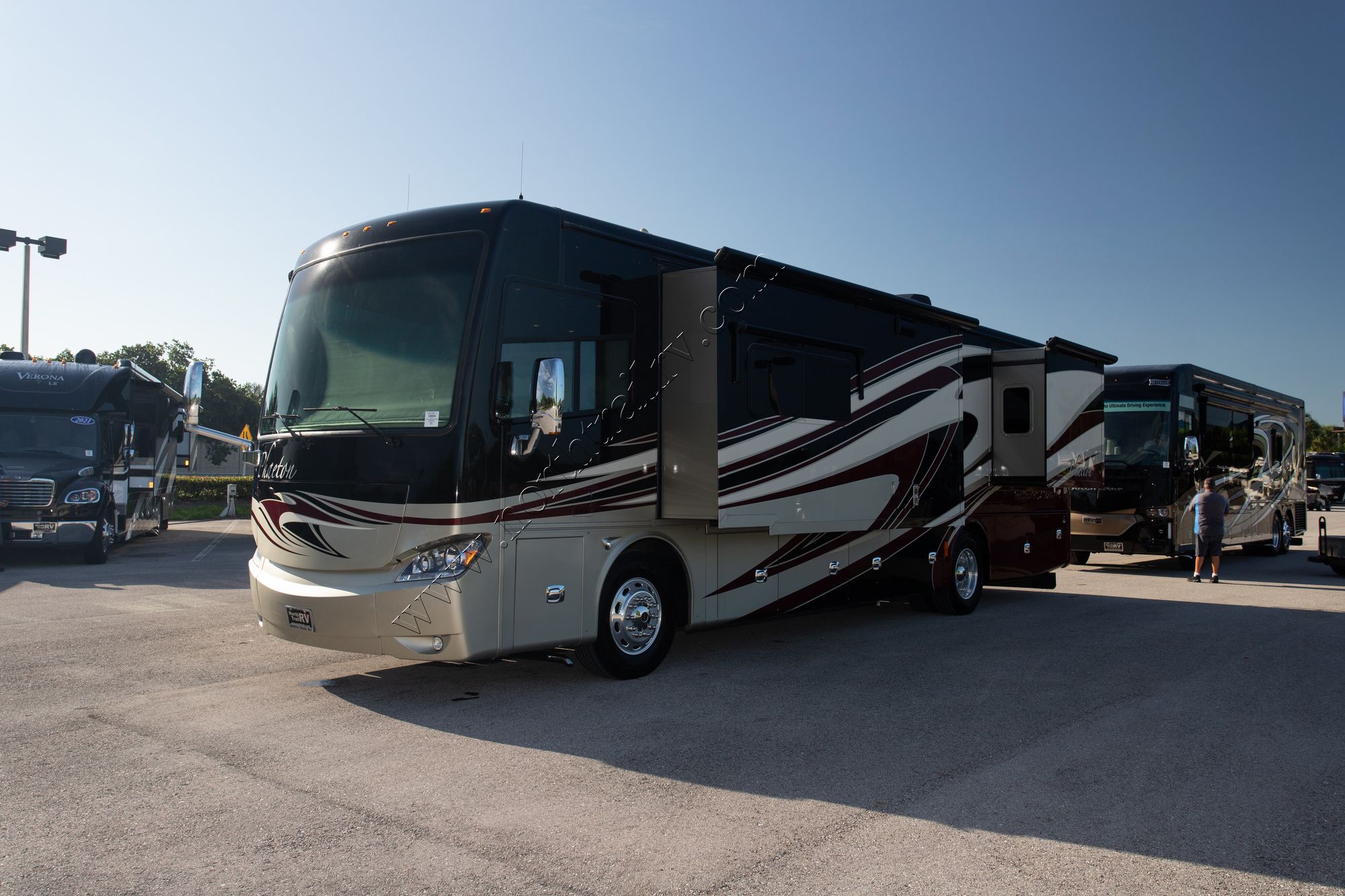 Used 2014 Tiffin Motor Homes Phaeton 36GH Class A  For Sale