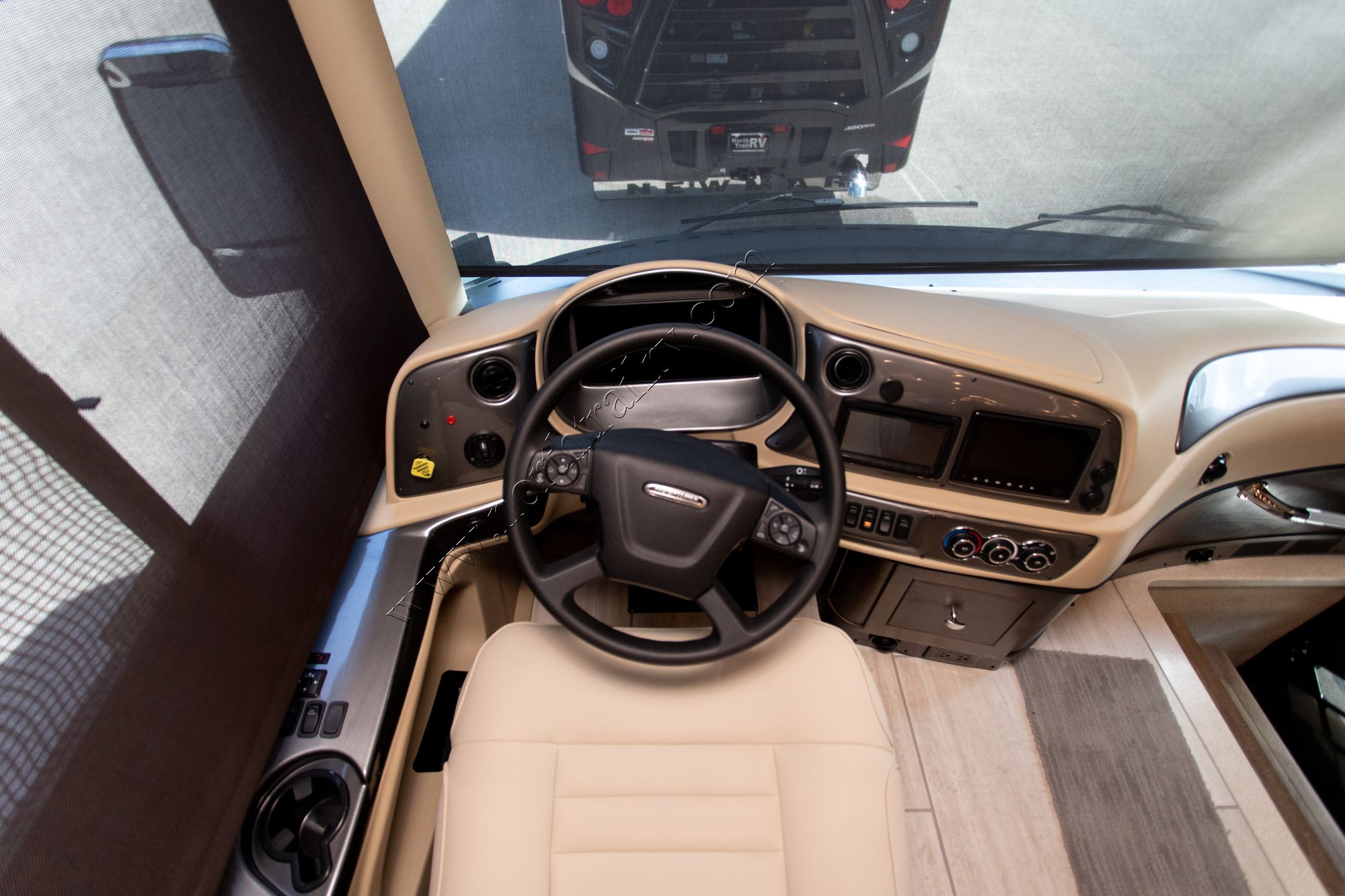 New 2021 Tiffin Motor Homes Allegro Red 33AA Class A  For Sale