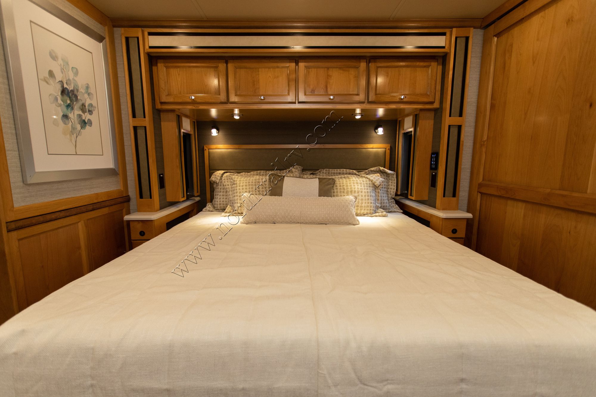 New 2021 Tiffin Motor Homes Allegro Red 38KA Class A  For Sale