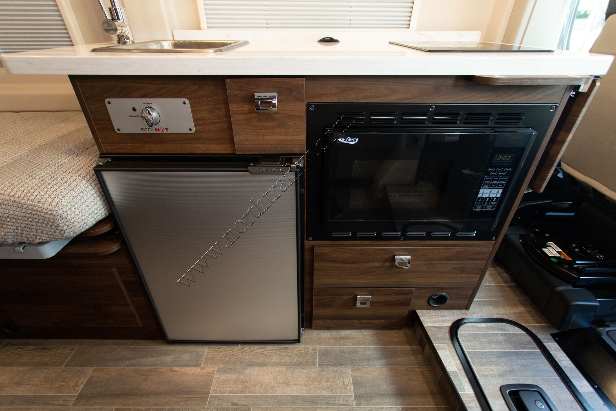 New 2022 Winnebago Travato 259KL Class B  For Sale