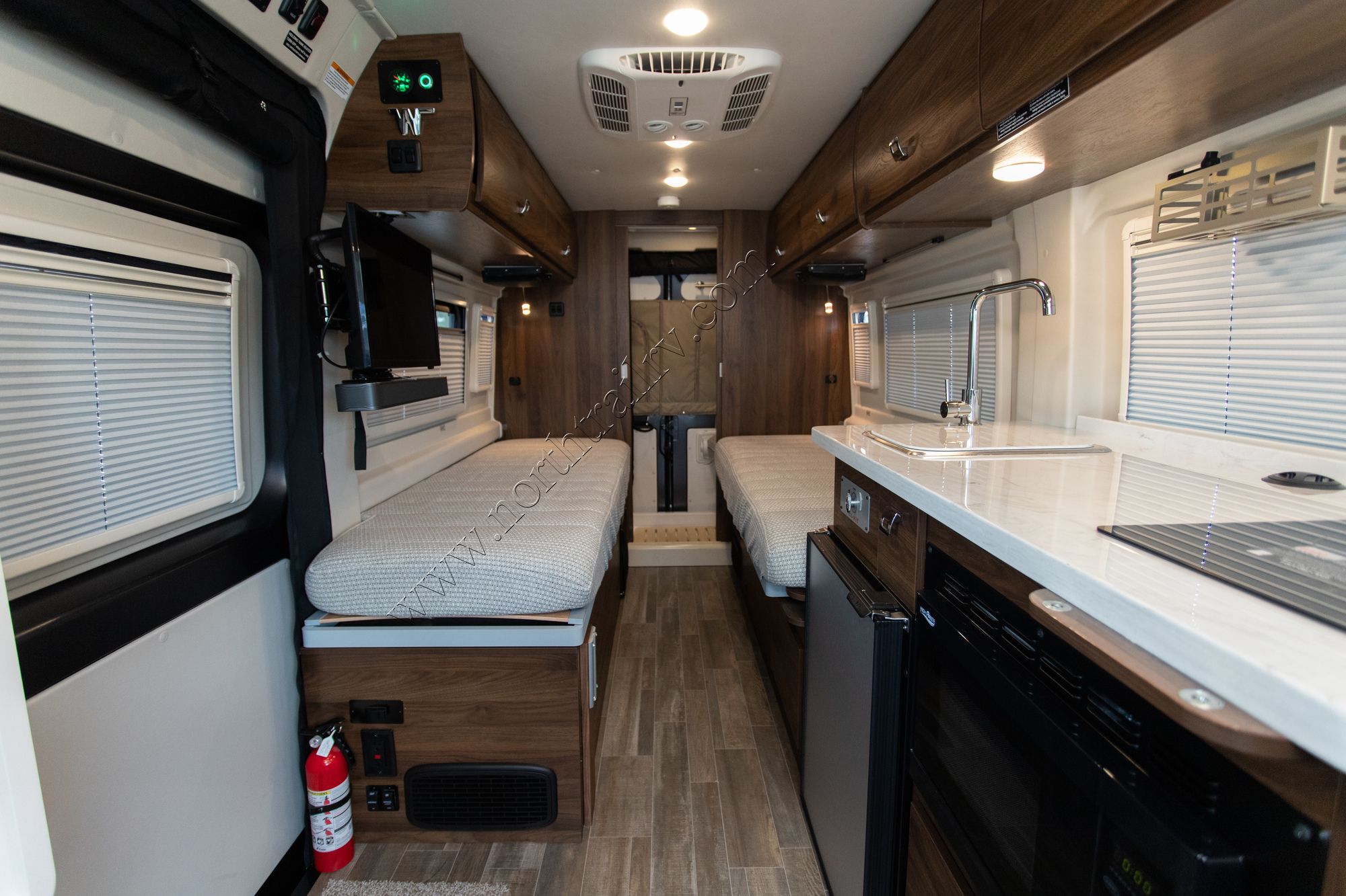 New 2022 Winnebago Travato 259KL Class B  For Sale