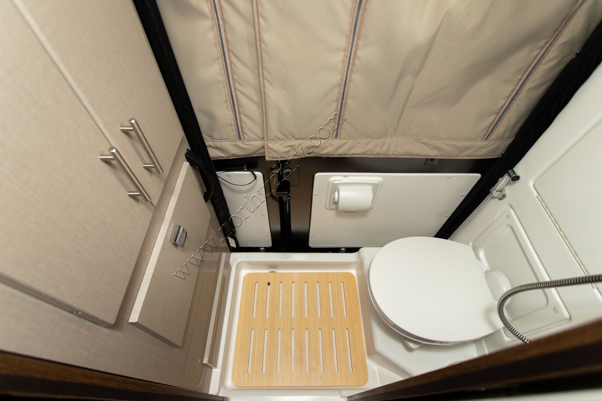 New 2022 Winnebago Travato 259KL Class B  For Sale