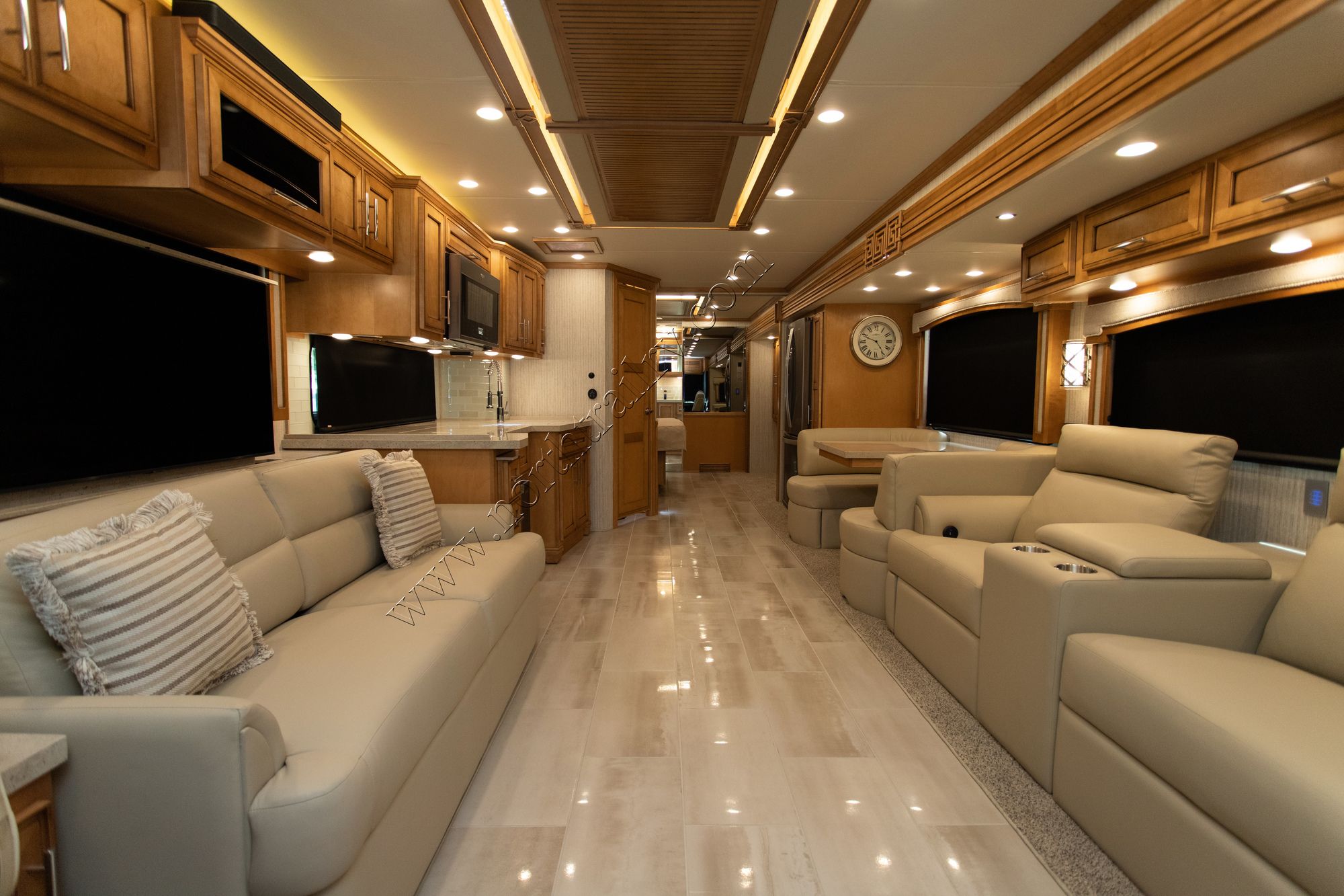 New 2022 Newmar Ventana 4037 Class A  For Sale