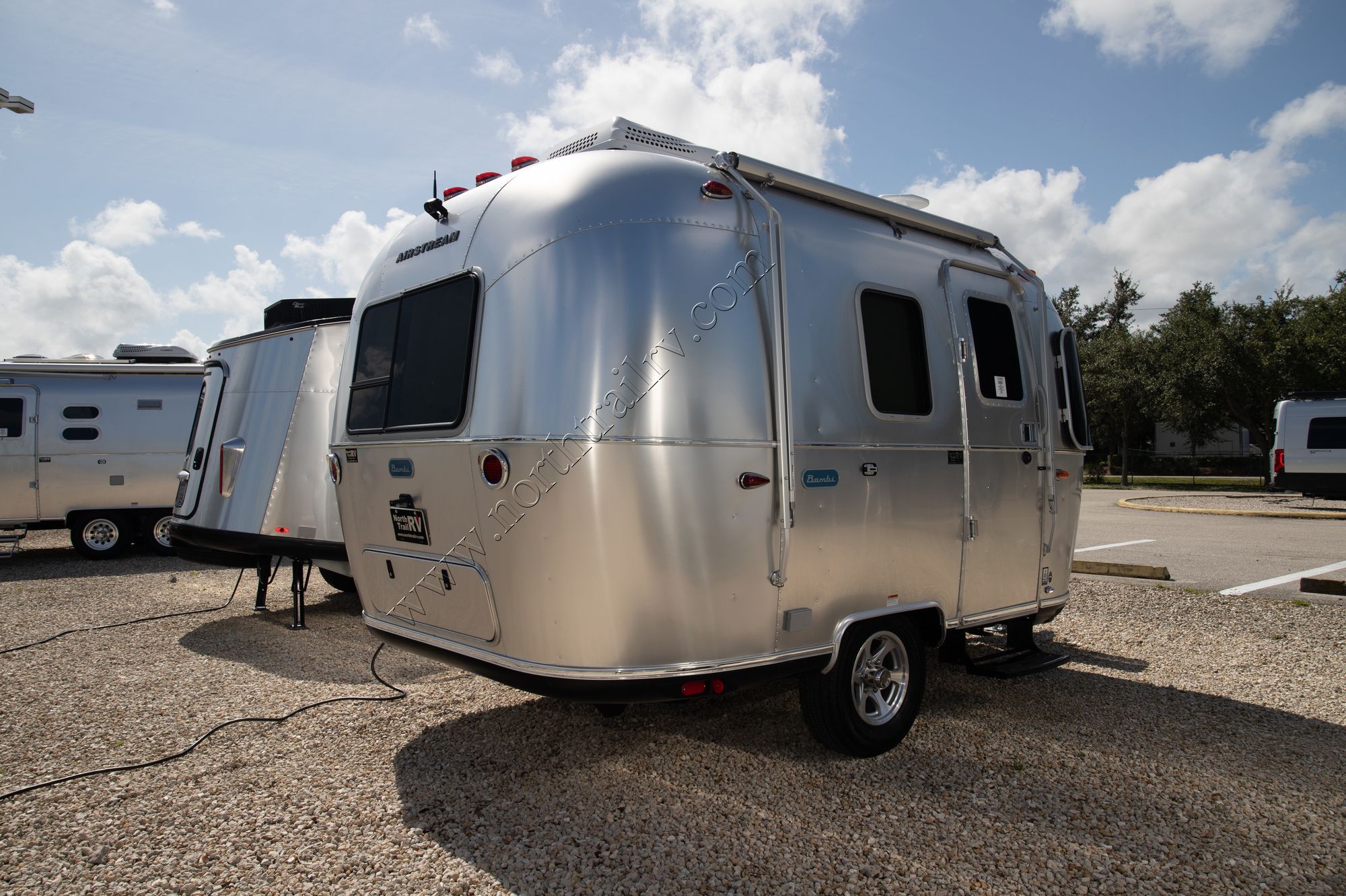 New 2022 Airstream Bambi 16RB Travel Trailer  For Sale