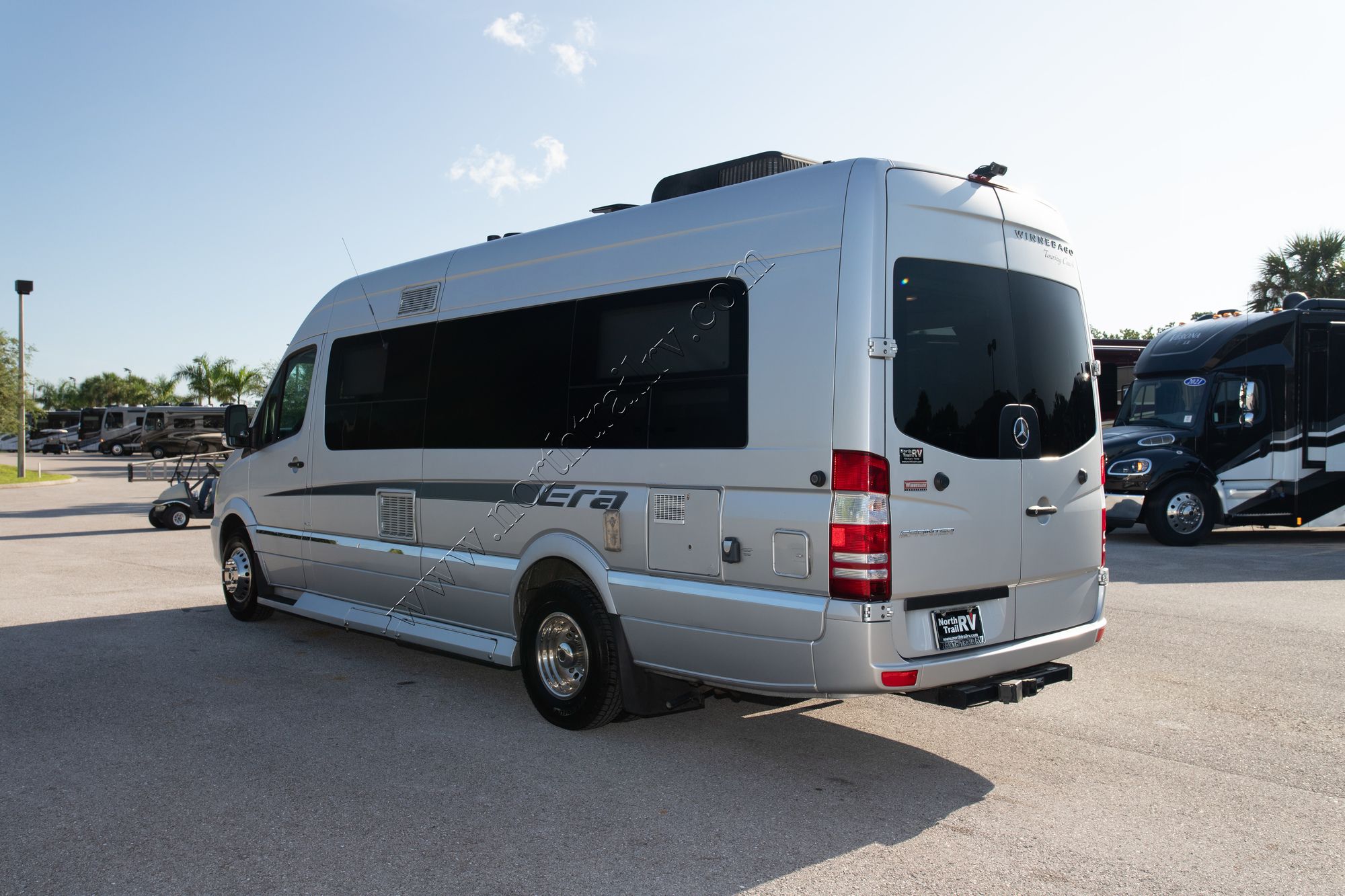 Used 2014 Winnebago Era 170A Class B  For Sale